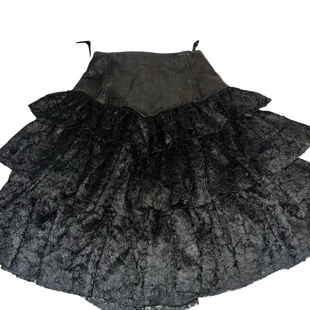 Vintage chia leather lace ruffle skirt